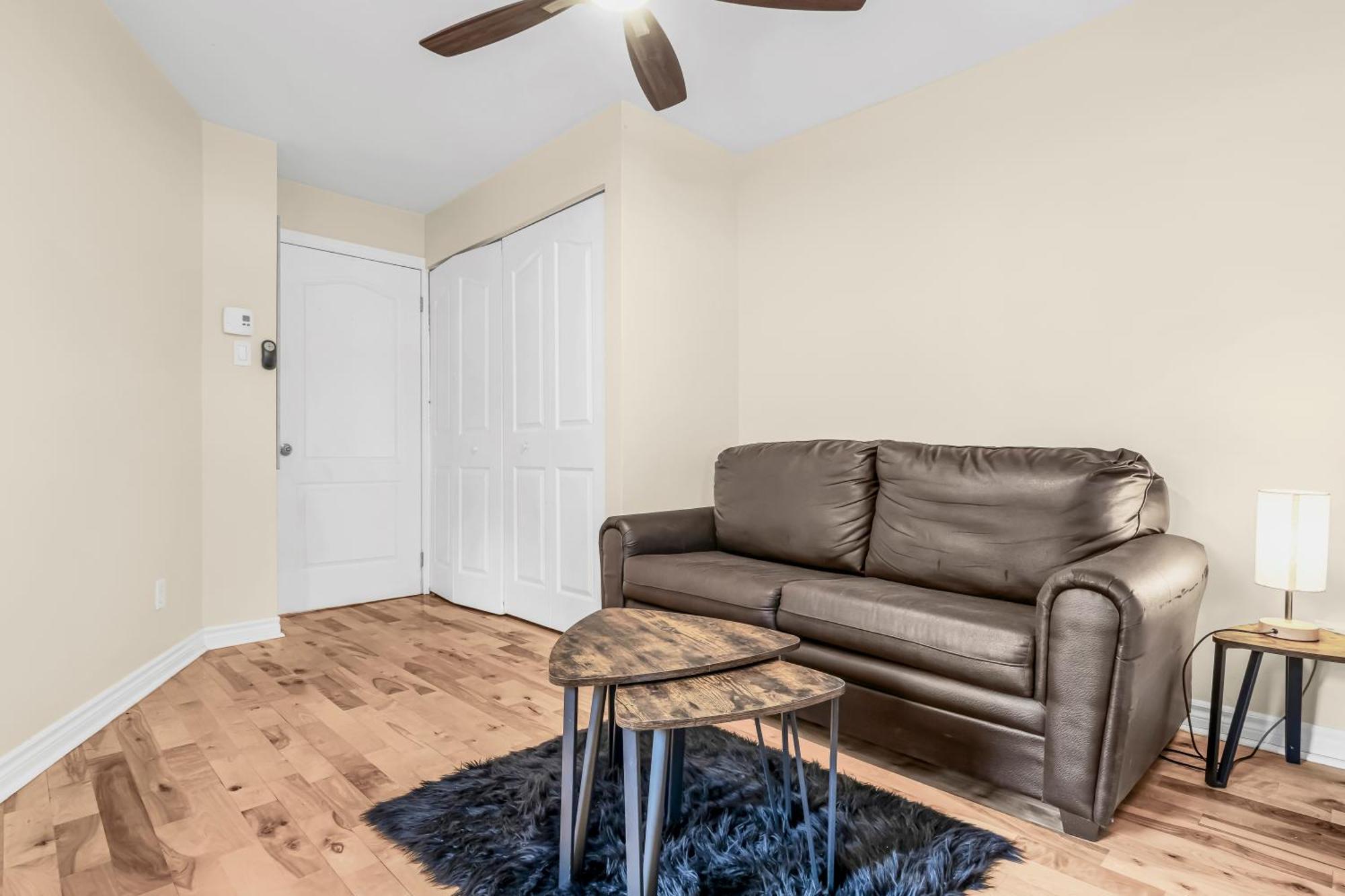 Beautiful 3-Bedrooms In Heart Of Plateau Mont-Royal Montréal Extérieur photo