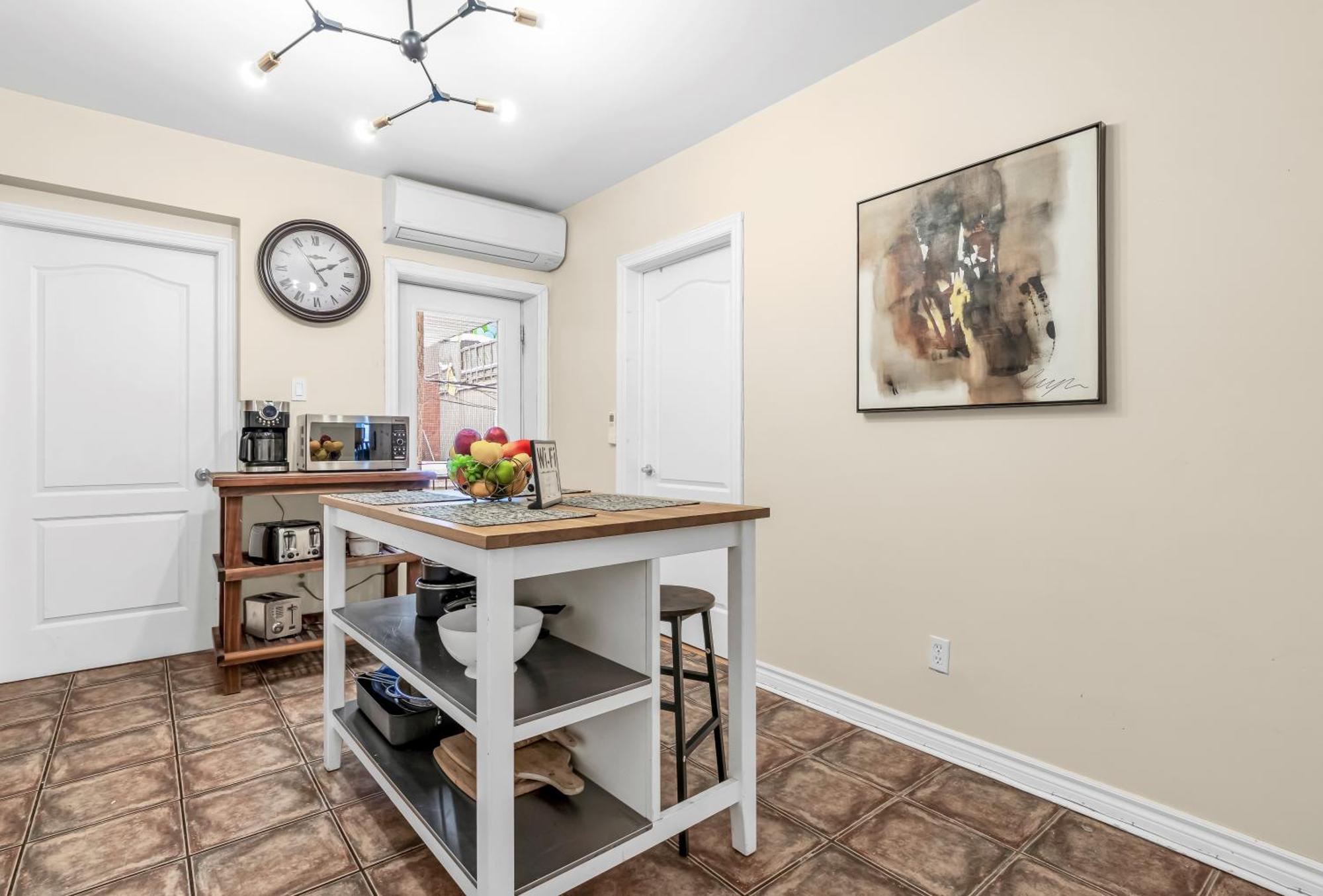 Beautiful 3-Bedrooms In Heart Of Plateau Mont-Royal Montréal Extérieur photo