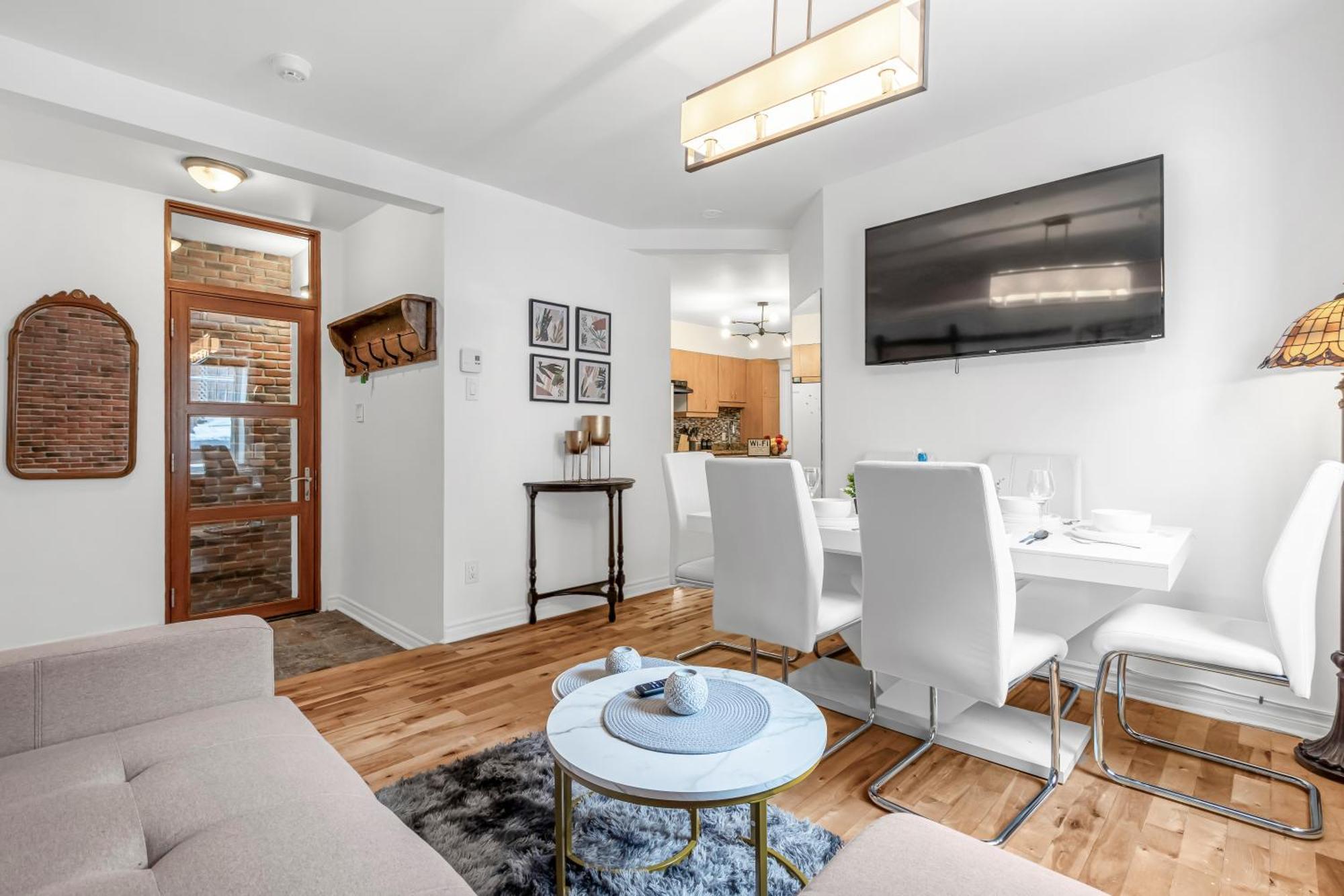 Beautiful 3-Bedrooms In Heart Of Plateau Mont-Royal Montréal Extérieur photo