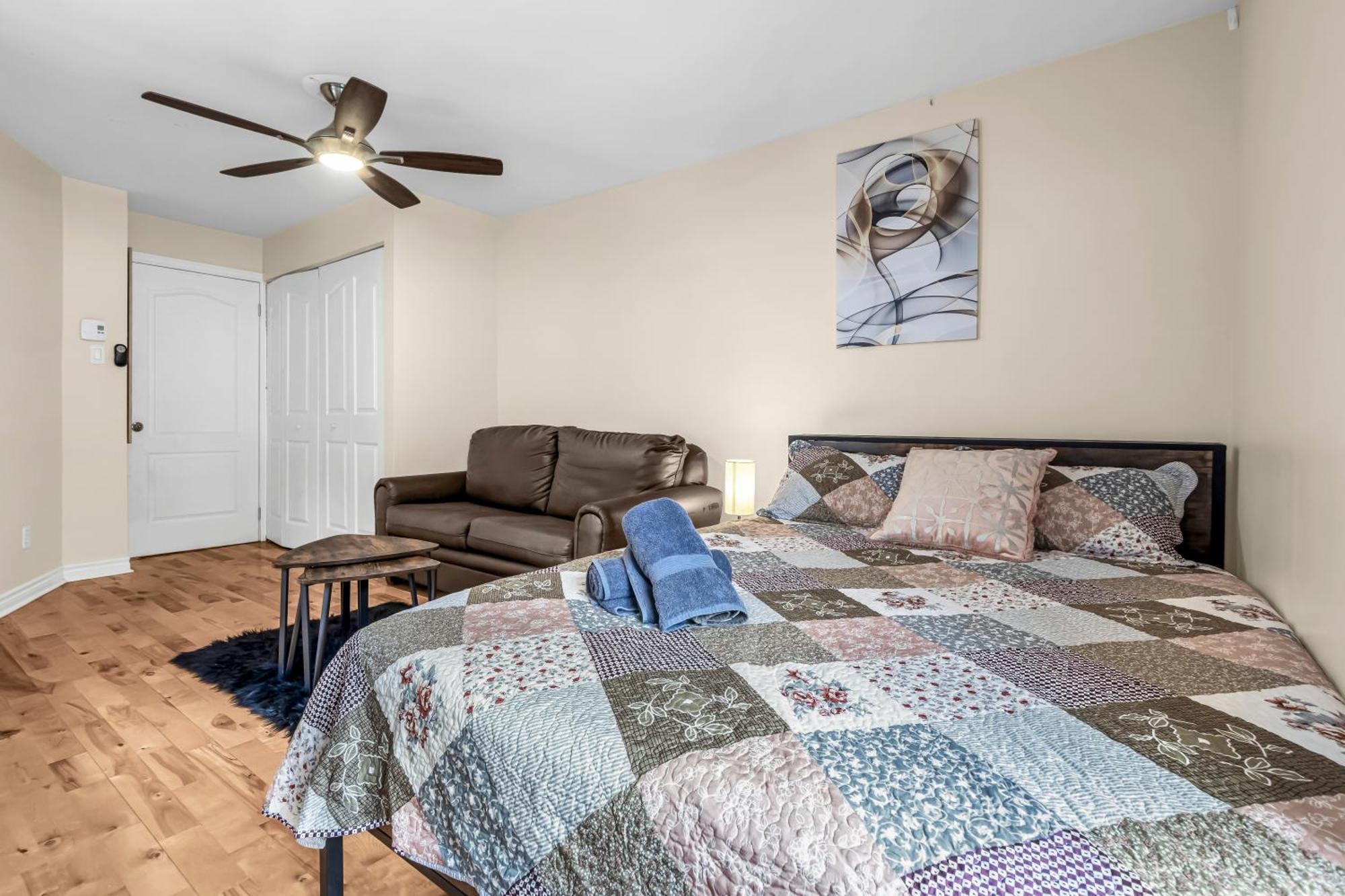 Beautiful 3-Bedrooms In Heart Of Plateau Mont-Royal Montréal Extérieur photo